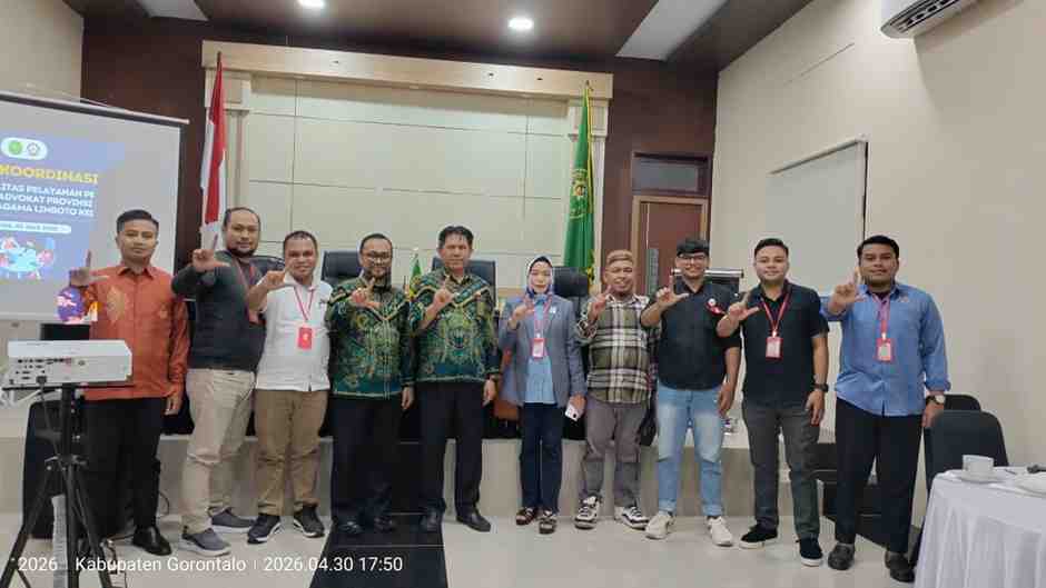 April Rapat Advokat